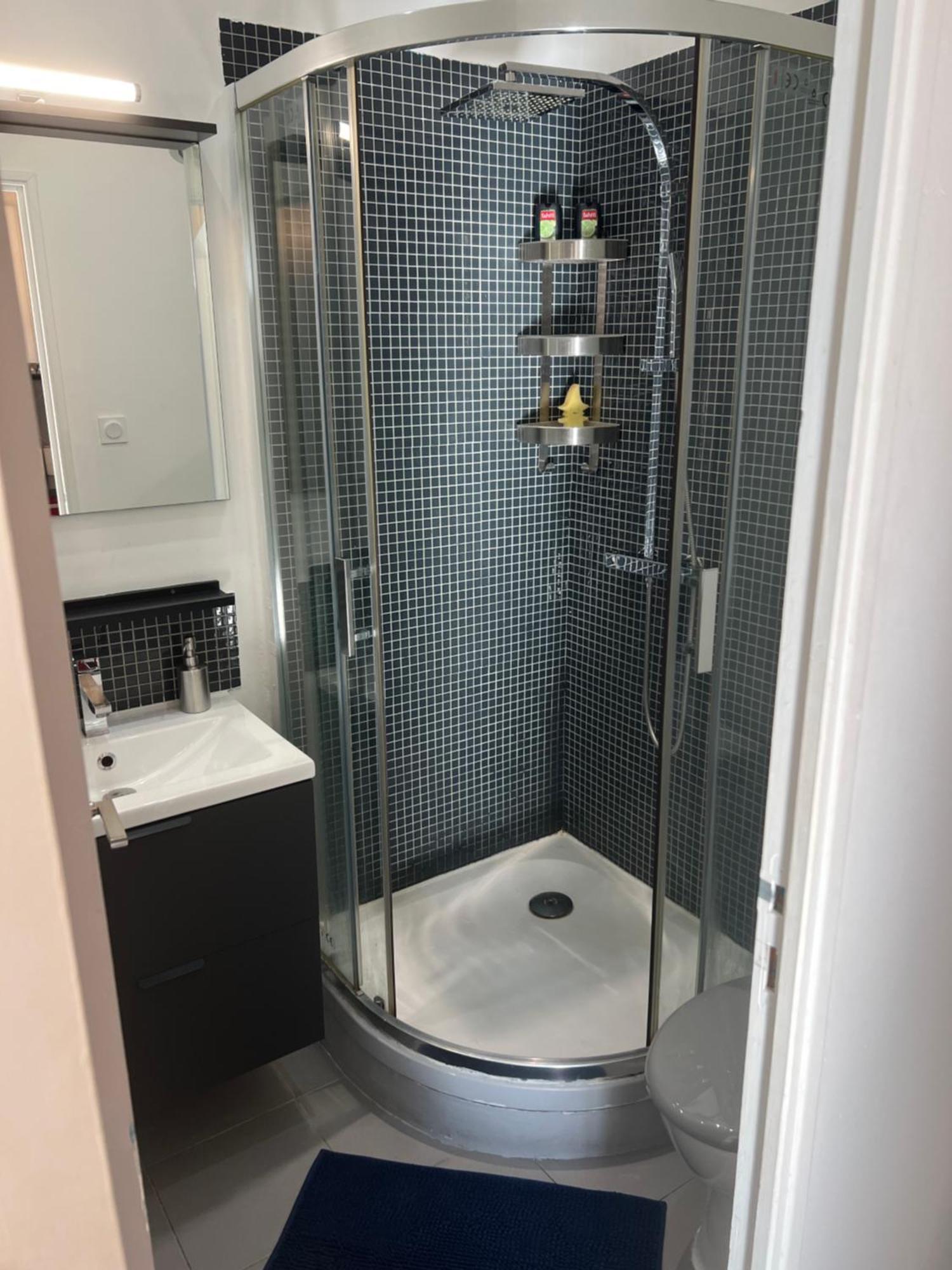 Grand T2 Climatise A 5 Min De La Gare St-Charles - Vieux Port Apartment Marseille Ngoại thất bức ảnh